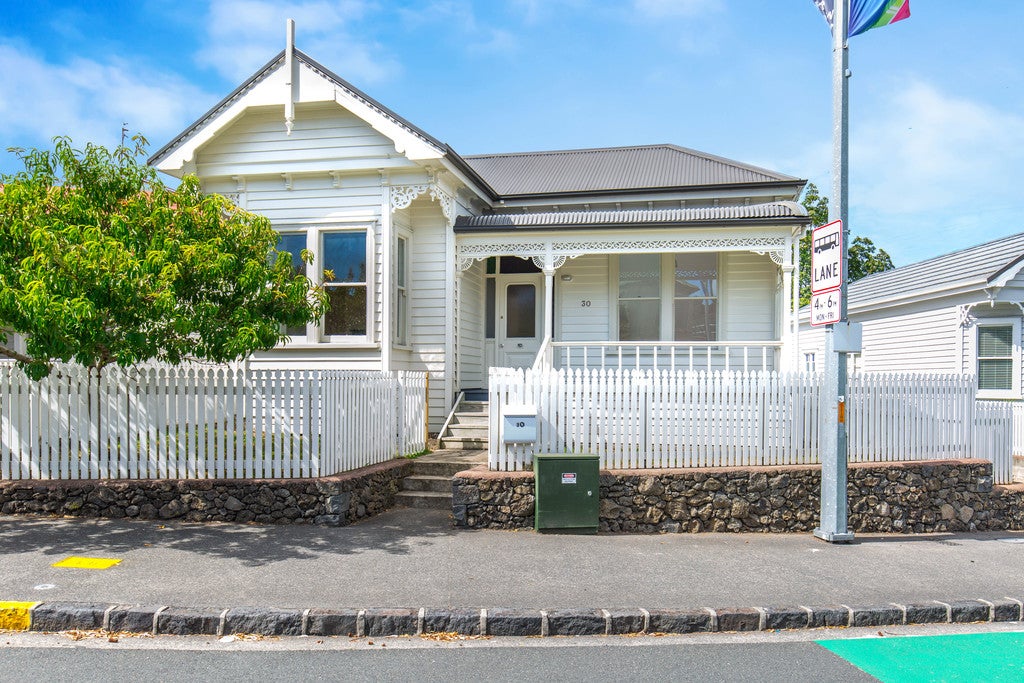 30 Sandringham Road, Mount Eden, Auckland - Carousel 1