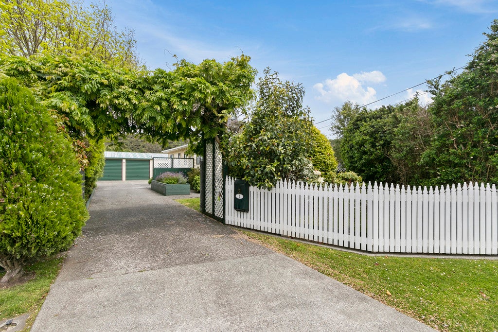 2 Russell Road, Wainuiomata, Lower Hutt - Carousel 2