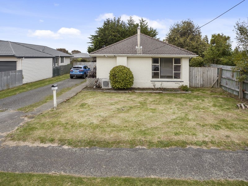 37 Harvey Street, Grasmere, Invercargill - Carousel 1