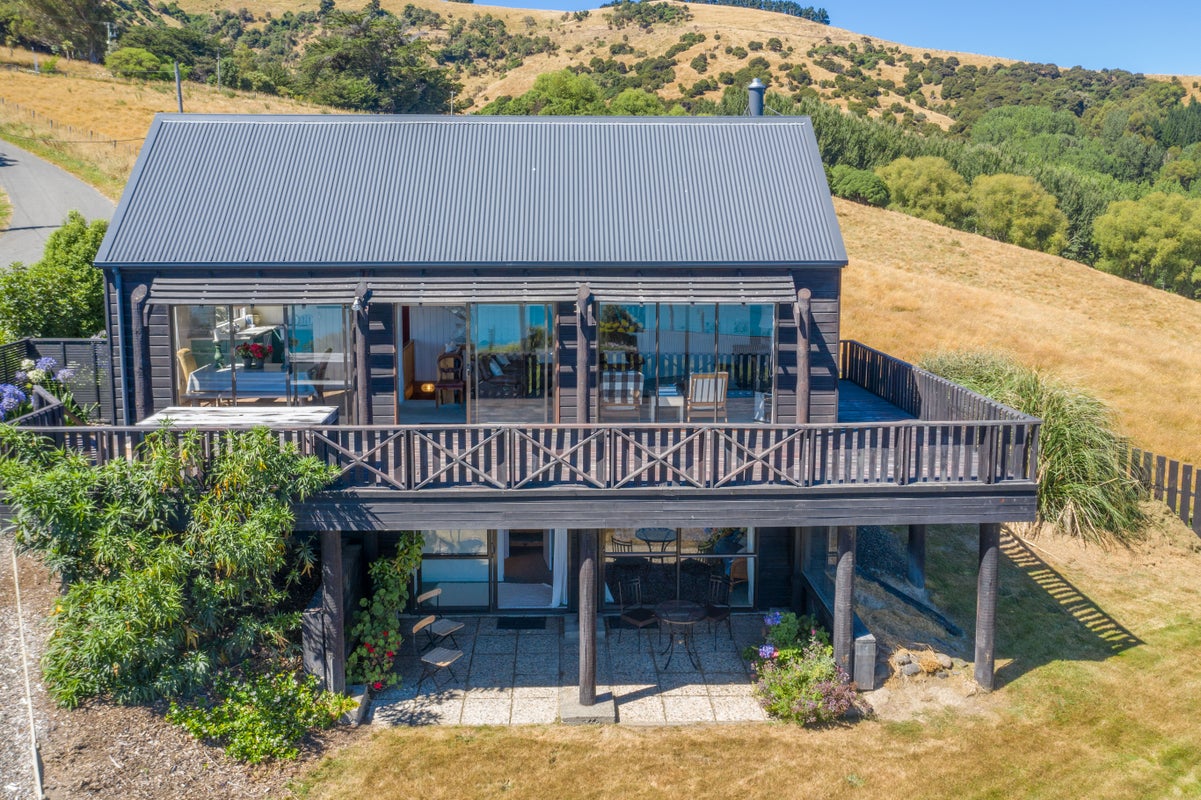 10 Stanley Place, Akaroa, Akaroa - Carousel 2