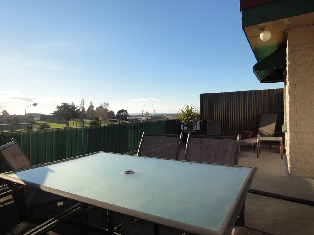12/46 Evans Street, Maori Hill, Timaru - Carousel 2