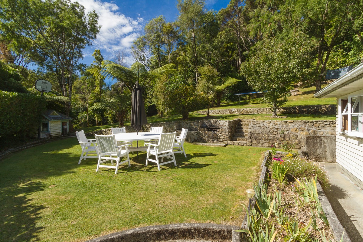 64 Hair Street, Wainuiomata, Lower Hutt - Carousel 2