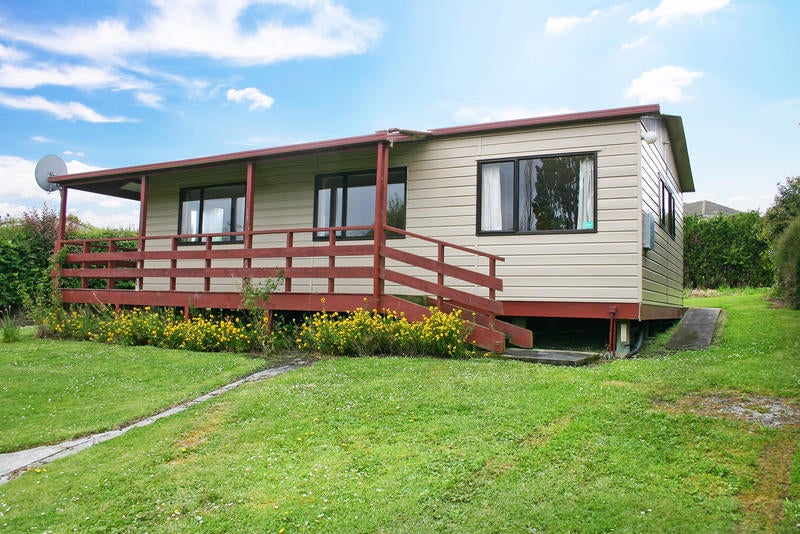 16 Henry Street, Waikouaiti, Waikouaiti - Carousel 1