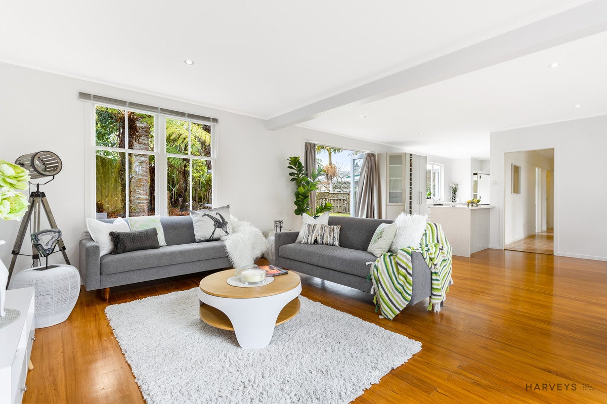 342 Titirangi Road, Titirangi, Auckland - Carousel 2