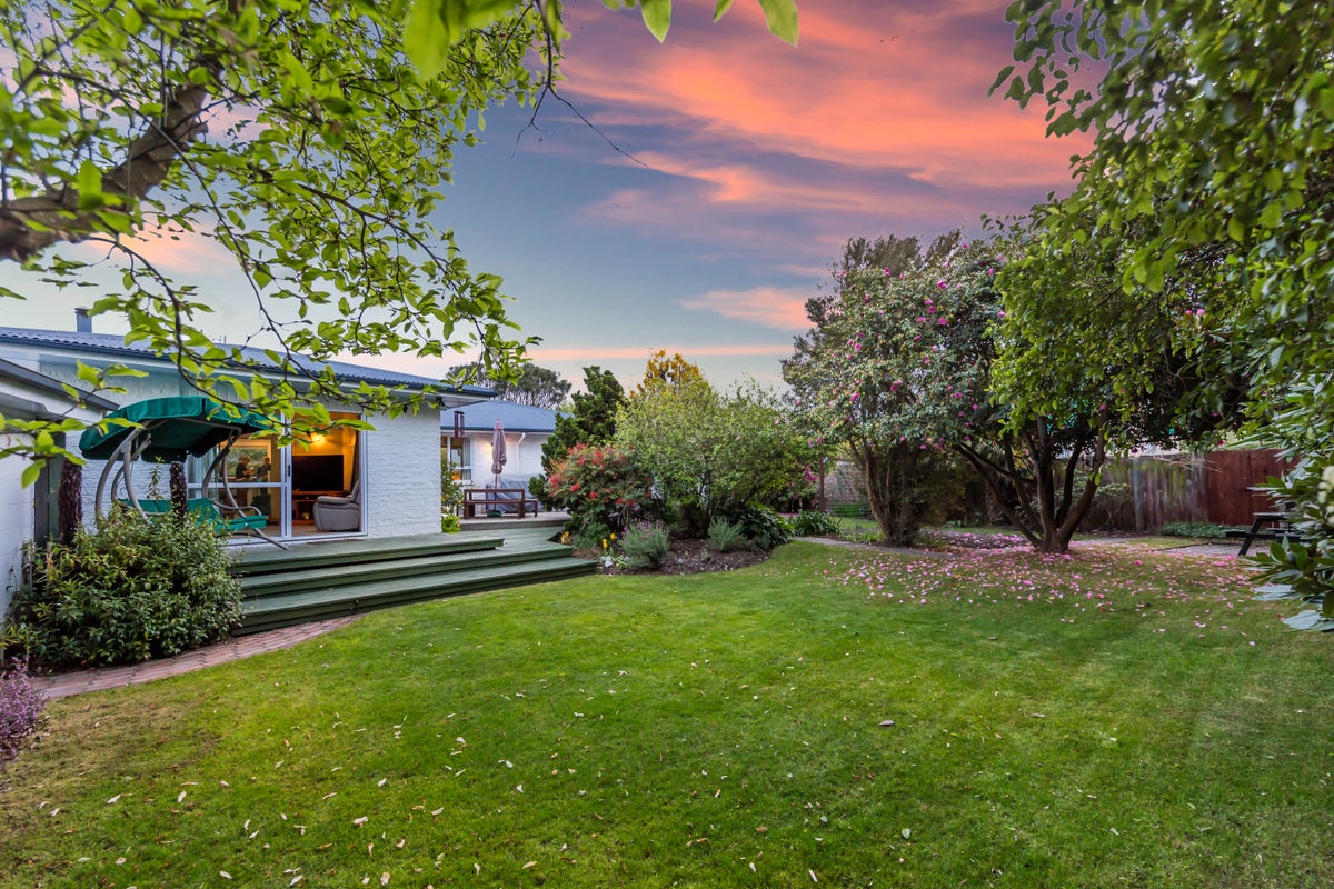 25 Dunster Street, Burnside, Christchurch - Carousel 1