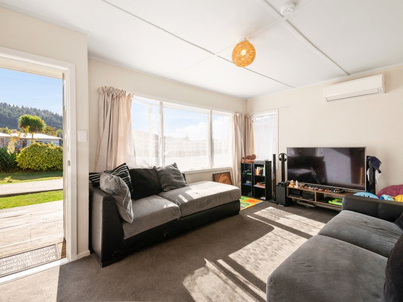 60 Old Quarry Road, Selwyn Heights, Rotorua - Carousel 2