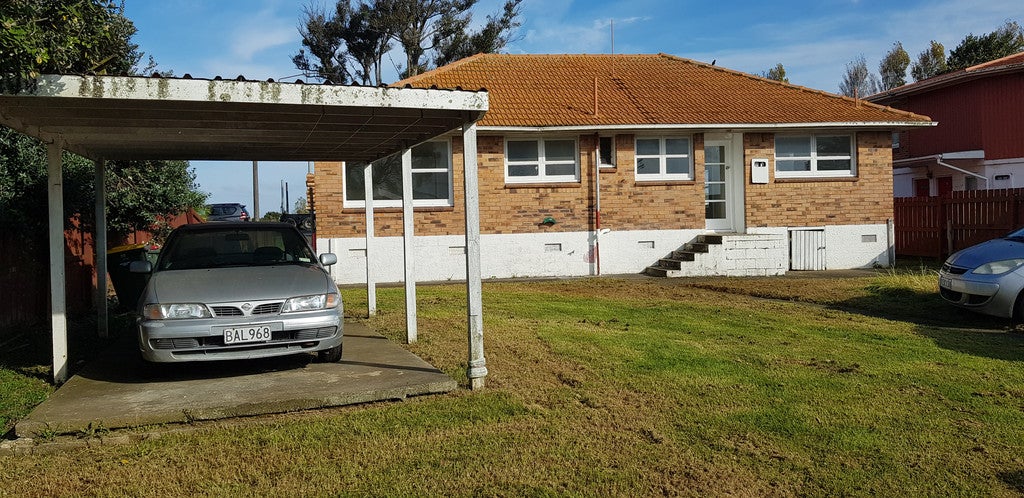34 Kirkbride Road, Mangere Bridge, Auckland - Carousel 4