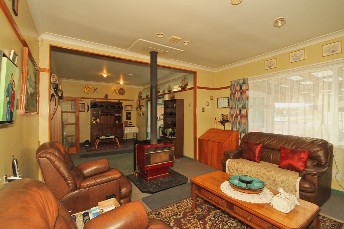 845 State Highway 1, Himatangi, Foxton - Carousel 2