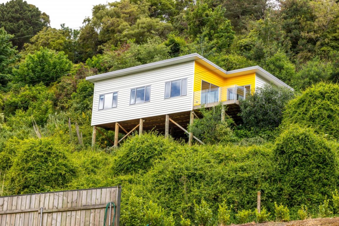 11 Fulton Road, Glenleith, Dunedin - Carousel 1