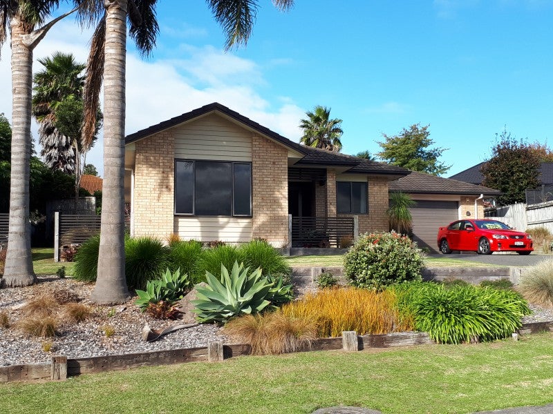 10 Acornia Close, Ohauiti, Tauranga - Carousel 1