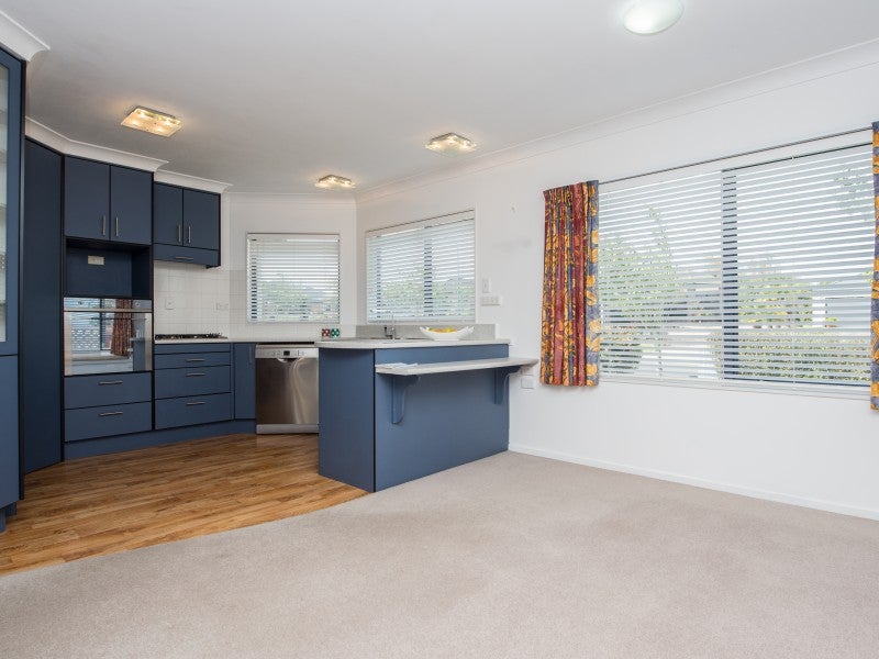 10 Ben Lomond Place, Nawton, Hamilton - Carousel 2
