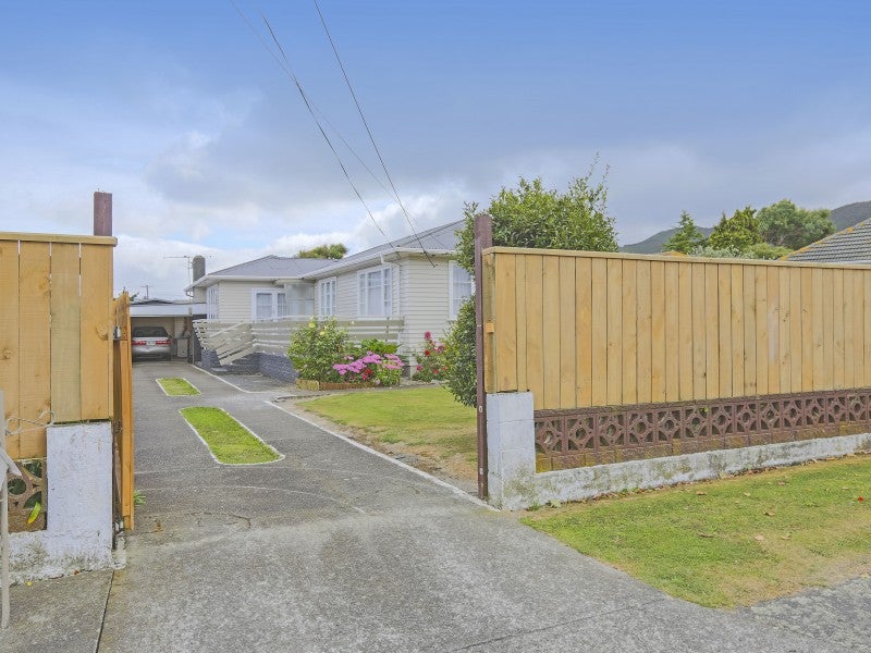 4 McKay Street, Wainuiomata, Lower Hutt - Carousel 16