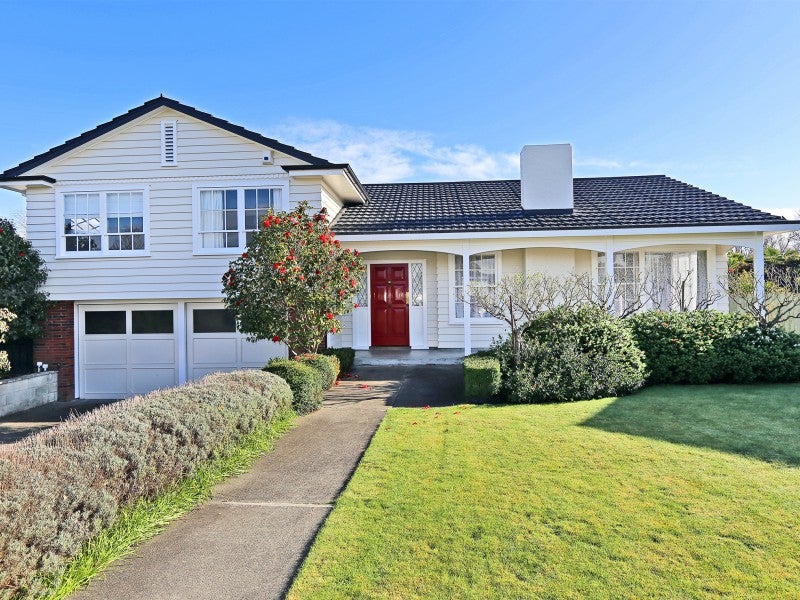 704 Rainbow Avenue, Parkvale, Hastings - Carousel 1