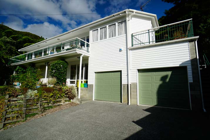 154 Kamahi Street, Stokes Valley, Lower Hutt - Carousel 2