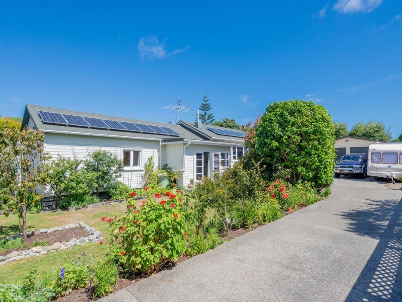 49 Waimea Road, Waikanae Beach, Waikanae - Carousel 2