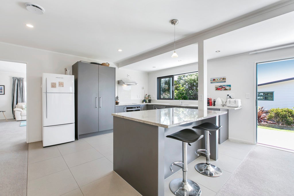 3 Fantail Crescent, Maraetai, Auckland - Carousel 26
