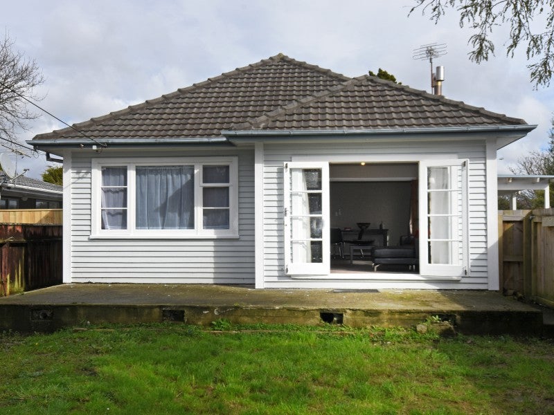 8A Mangaroa Hill Road, Maoribank, Upper Hutt - Carousel 2