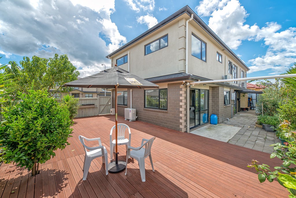 4 Hansen Place, Takanini, Auckland - Carousel 15