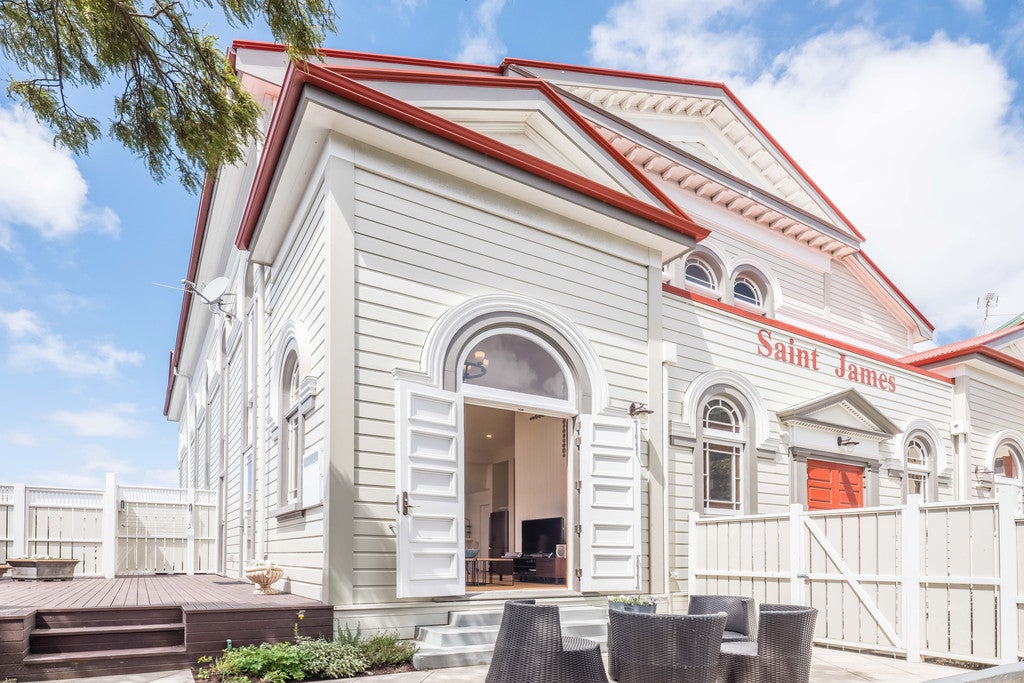 1/235 Adelaide RD, Newtown, Wellington - Carousel 1