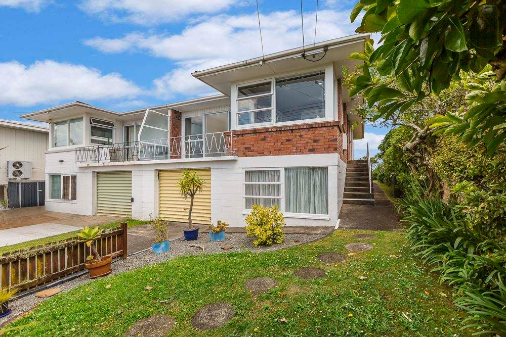 1/98 Sylvan Avenue, Northcote, Auckland - Carousel 2