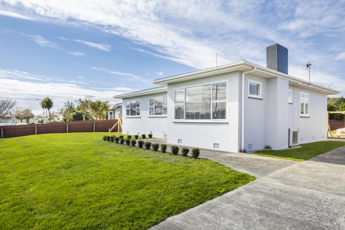37A Kingston Street, Awapuni, Palmerston North - Carousel 17