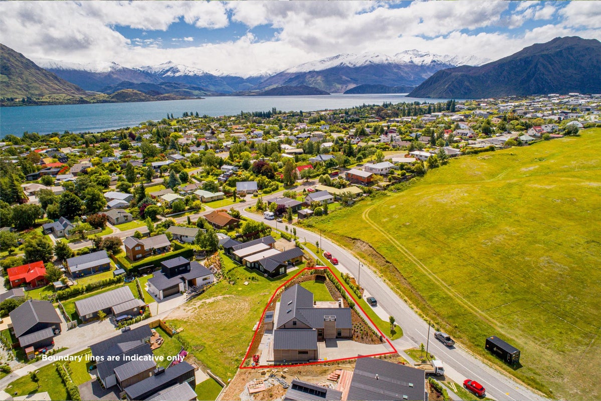 49 Kirimoko Crescent, Wanaka - Carousel 24