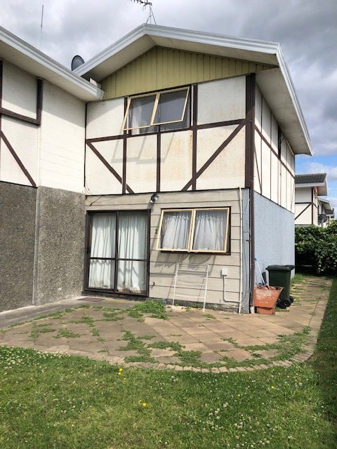 2/702 Grays RD, Mahora, Hastings - Carousel 1