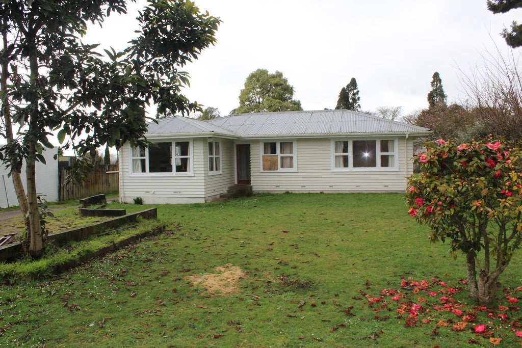45A Rolleston Street, Kihikihi, Te Awamutu - Carousel 1