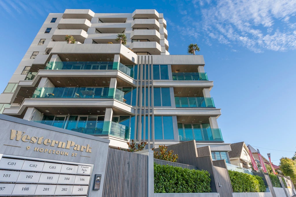 401/9 Hopetoun Street, Freemans Bay, Auckland - Carousel 2
