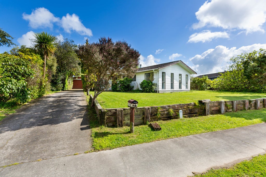 46 Clarke Avenue, Highbury, Palmerston North - Carousel 2