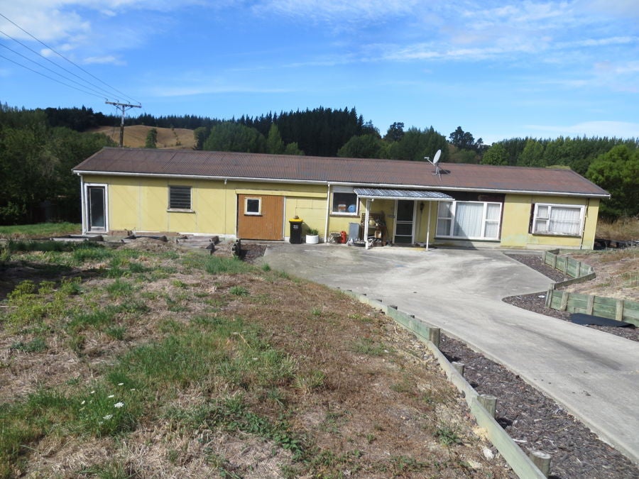 1364 Moutere Highway, Upper Moutere - Carousel 1
