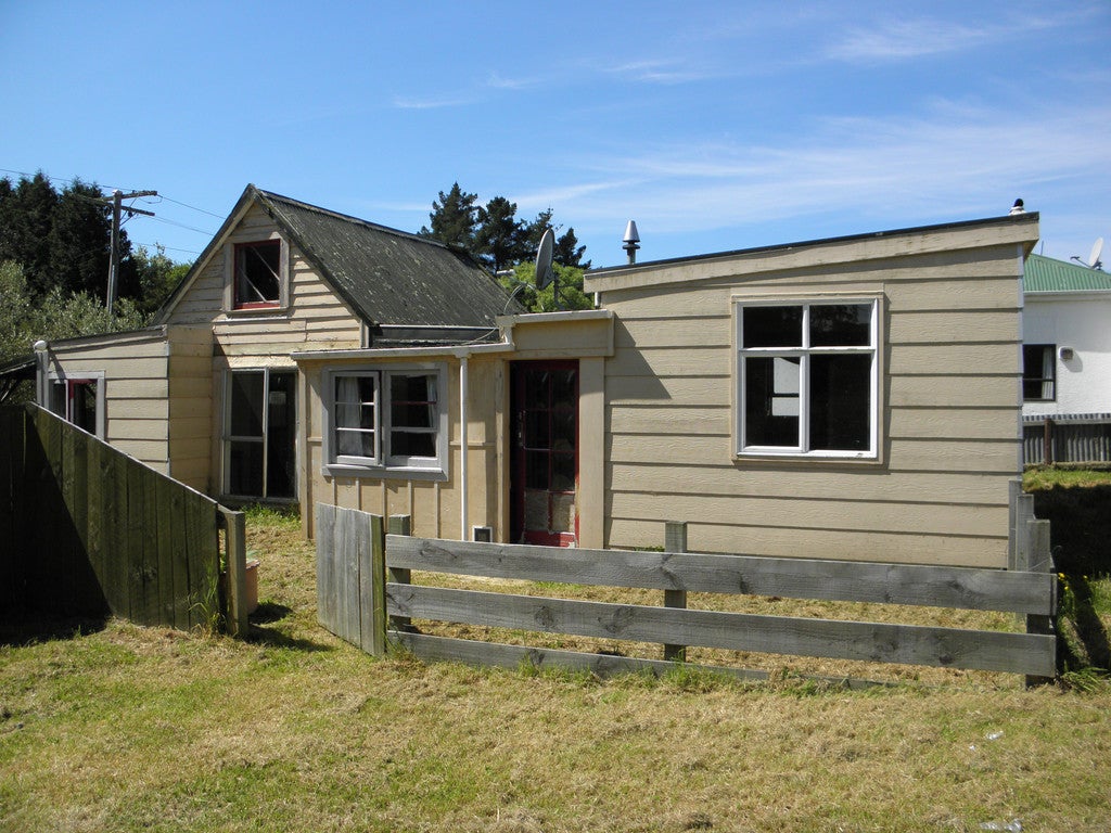 23 Ipswich Street, Hampden - Carousel 1