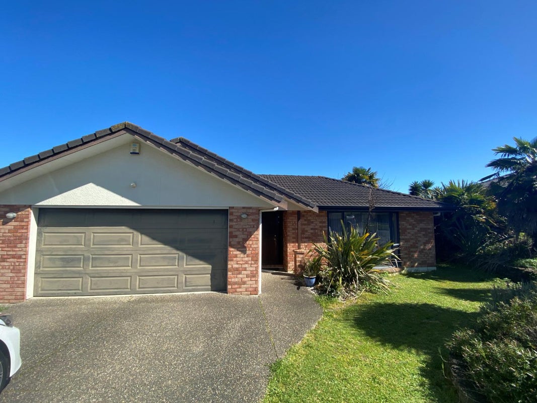 48 Senator Drive, Manurewa, Auckland - Carousel 1