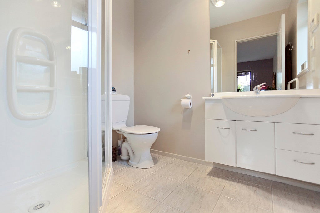 2 Baltic Place, Northwood, Christchurch - Carousel 13