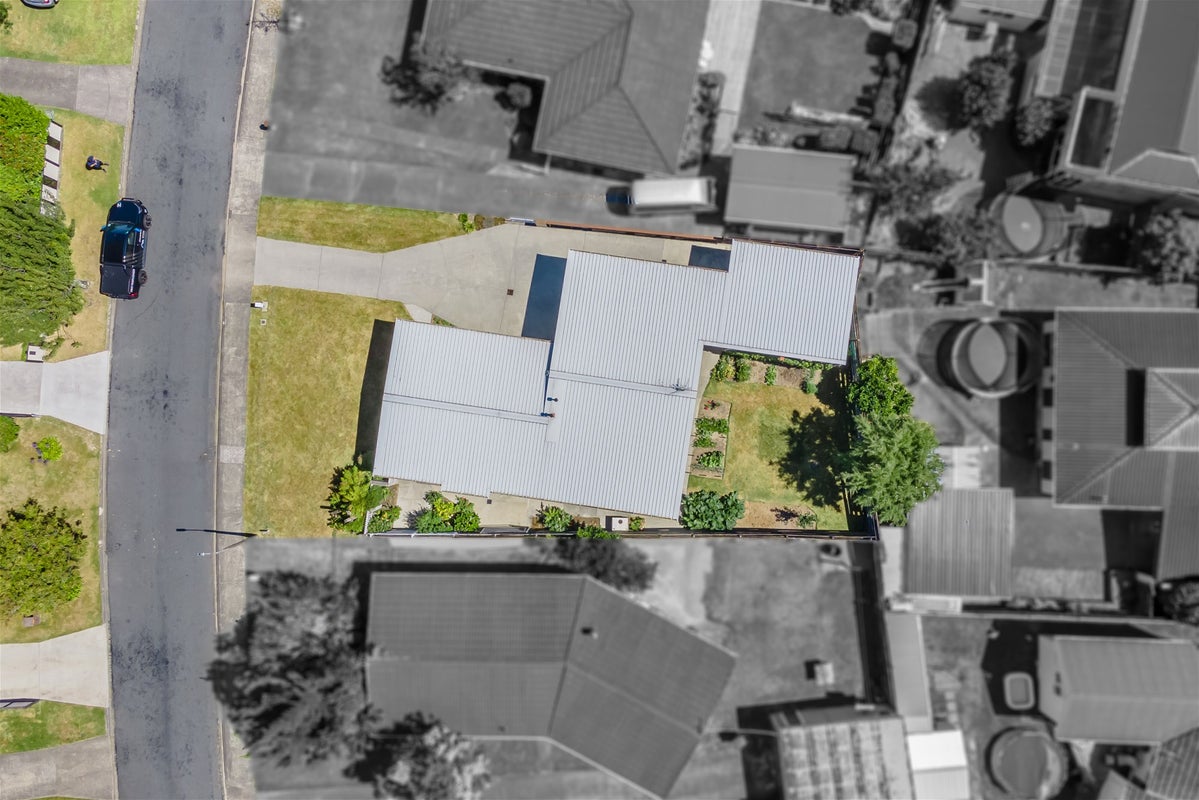 6 Seattle Grove, Totara Park, Upper Hutt - Carousel 22