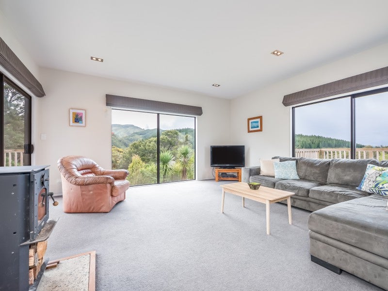 17 Frankie Stevens Place, Riverstone Terraces, Upper Hutt - Carousel 2