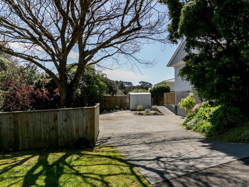 48 Oranga Street, Marfell, New Plymouth - Carousel 26