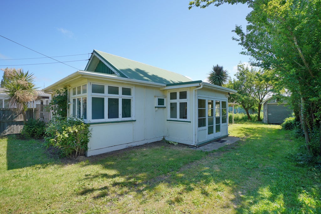 28 Ferry Road, Woodend Beach, Kaiapoi - Carousel 2