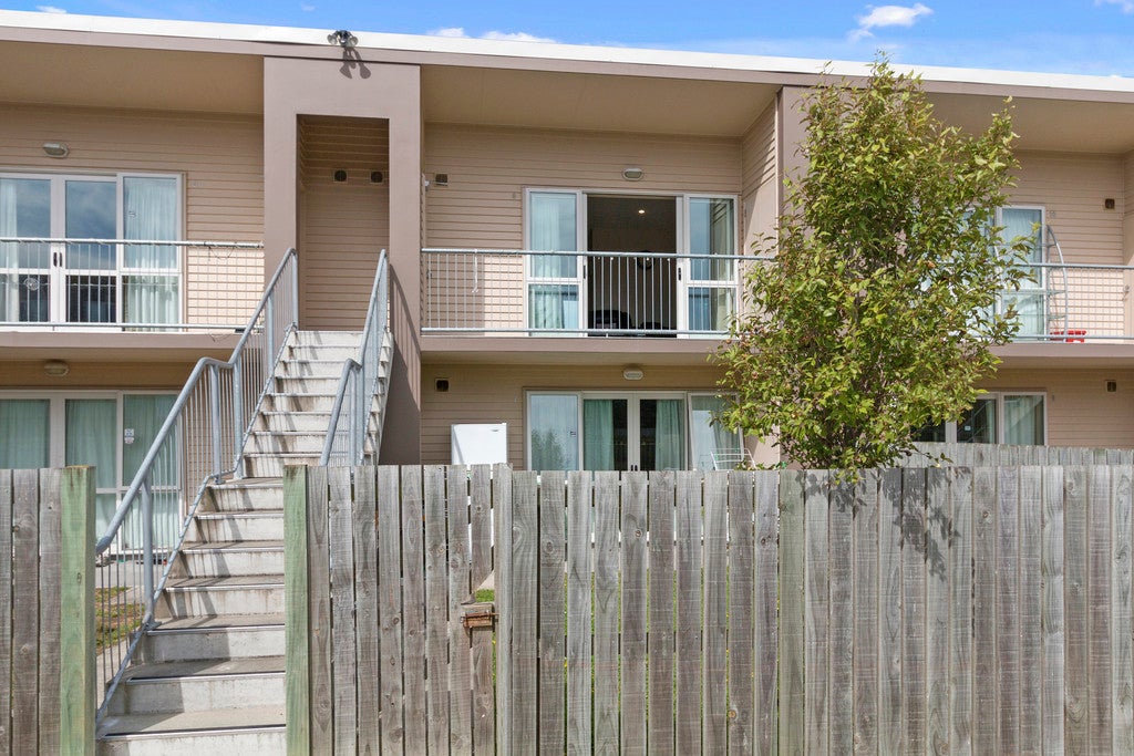 8/31 Bordesley Street, Phillipstown, Christchurch - Carousel 1