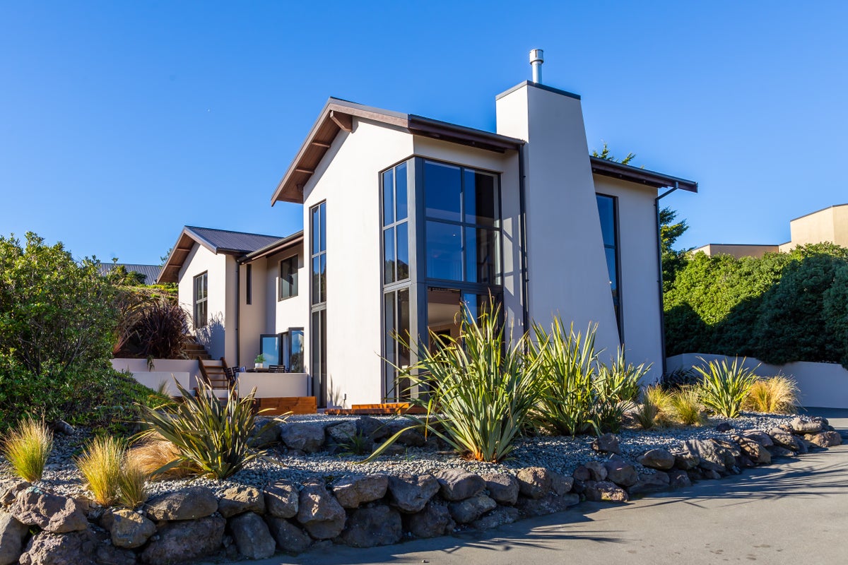 36 Rockview Place, Mount Pleasant, Christchurch - Carousel 1