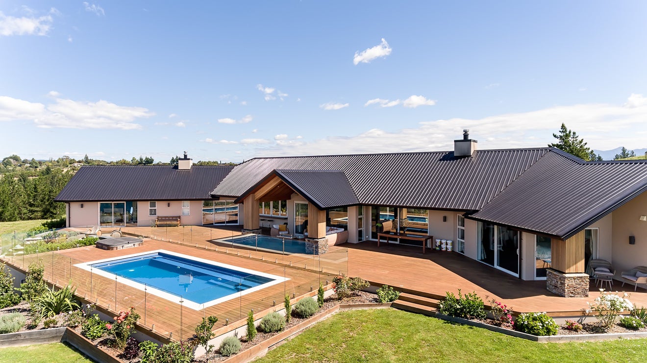 490 Old Coach Road, Upper Moutere - Carousel 2