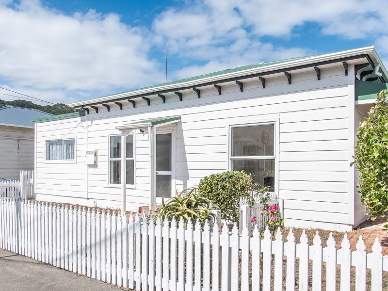 279 Mansfield Street, Newtown, Wellington - Carousel 1