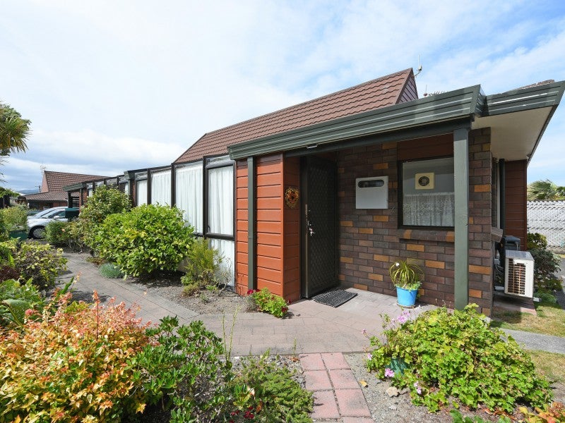 20/18 King Street, Petone, Lower Hutt - Carousel 1