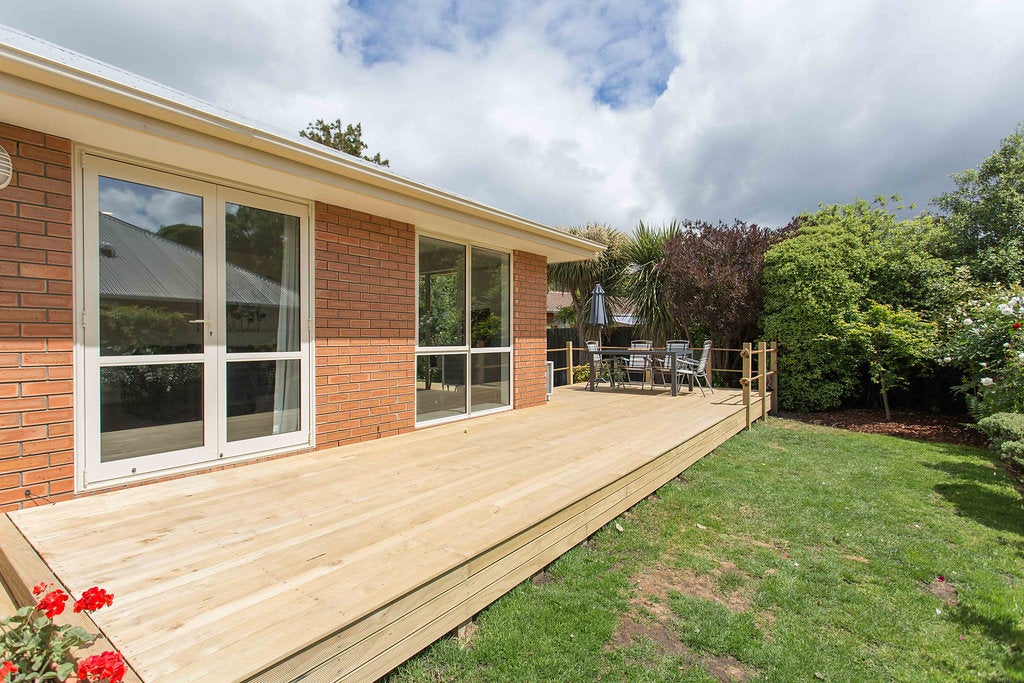 3 Castleview Lane, Heathcote Valley, Christchurch - Carousel 1