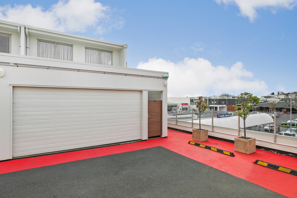 222/24 Wellington Street, Howick, Auckland - Carousel 14