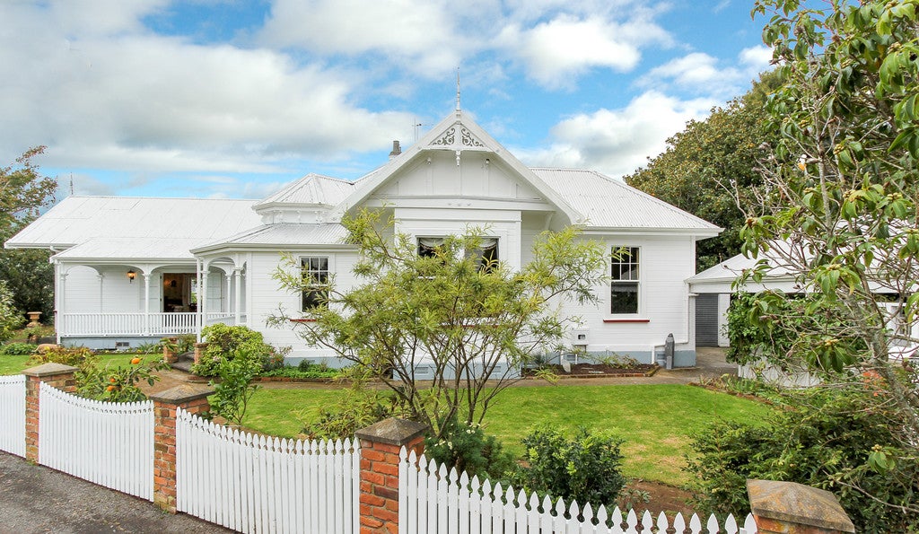 33A Timandra Street, Welbourn, New Plymouth - Carousel 1