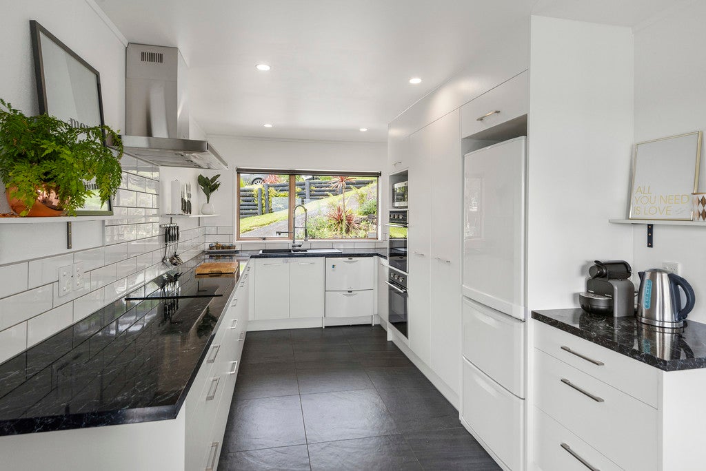 14 Brooke Road, Red Hill, Papakura - Carousel 2