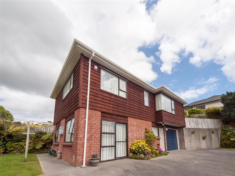 59B Halswater Drive, Churton Park, Wellington - Carousel 1