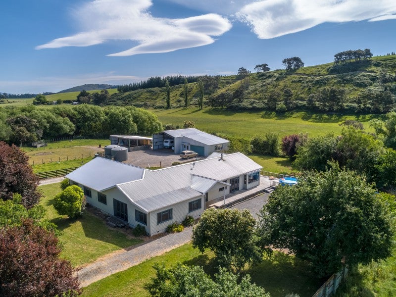 1347 Ponatahi Road, Ponatahi, Carterton - Carousel 1