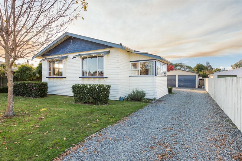 6 Linton Street, Mayfield, Blenheim - Carousel 1